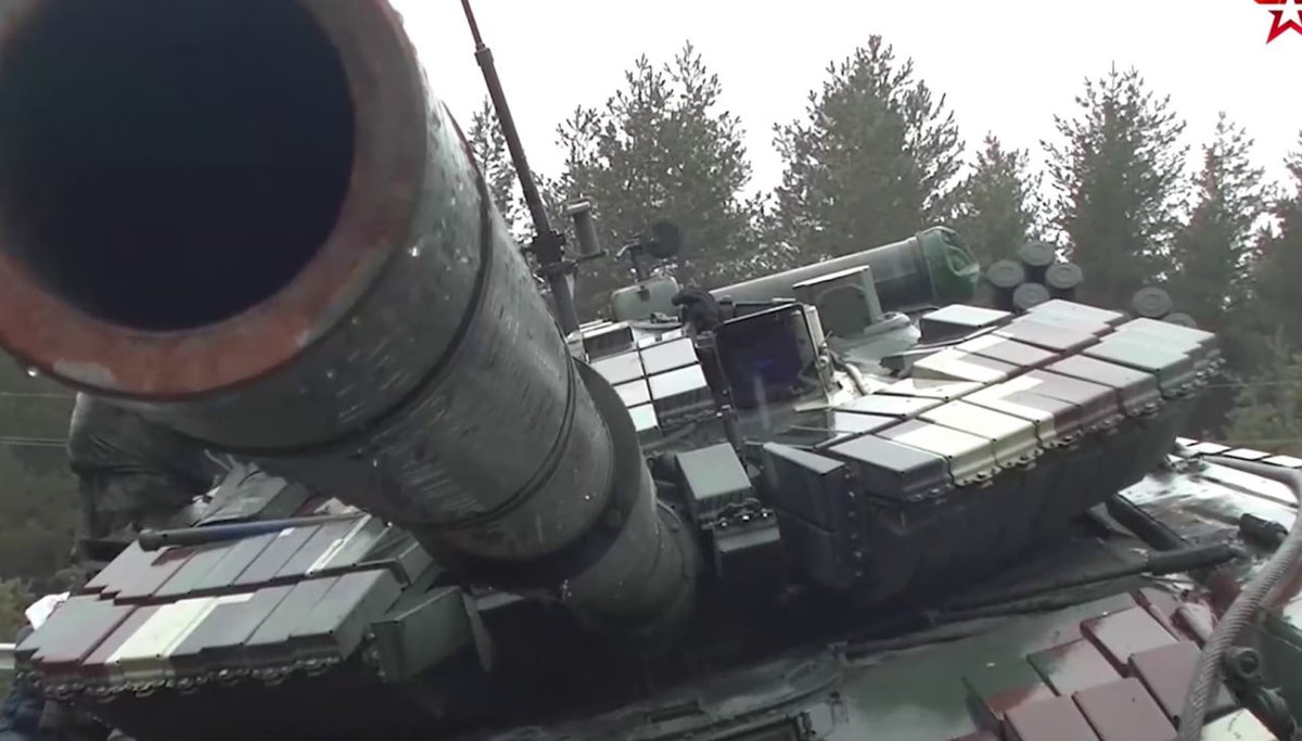 Ukrainian forces abandoned 1 T-84U tank, 1 BTR-60, 1 BRDM-2 and 1 truck in Novoaidar