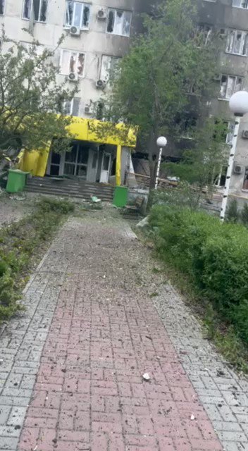 Российские войска обстреляли больницу в Северодонецке