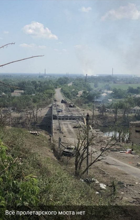 Sieverodonetsk ve Lysychansk arasındaki köprü yıkıldı