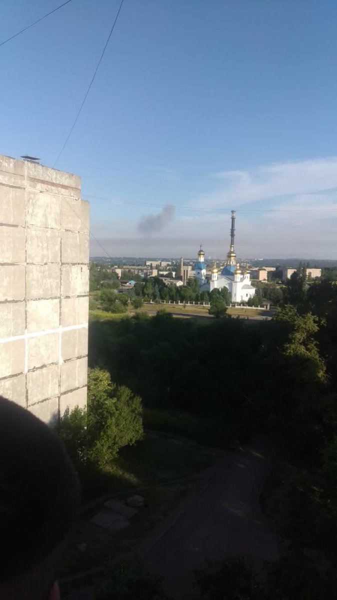 Bu sabah Rovenky'deki askeri depoda patlama bildirildi