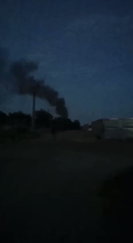 В Мариуполе произошел взрыв и пожар