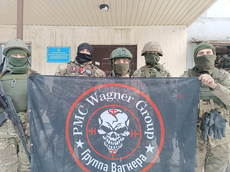 PMC Wagner'in paralı askerlerinin Bakhmut yakınlarında Paraskoviyivka'yı ele geçirdiği bildirildi.