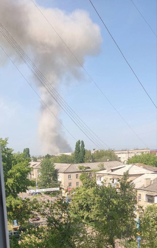Взрывы в Луганске.